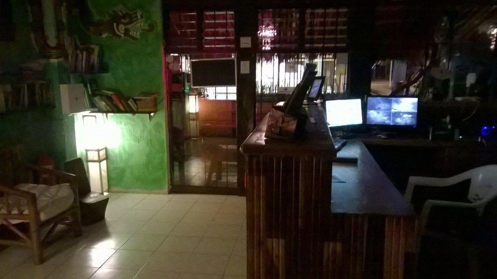 Mayan Hostel Cancun Dış mekan fotoğraf